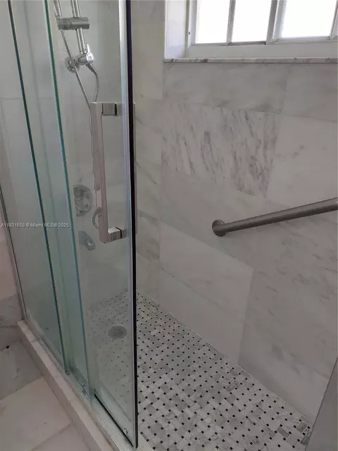 Bath - 2403 W 76th St #203, Hialeah, FL 33016 photo 2 of 4