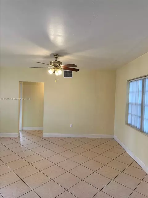 Living - 658 SE 8th Pl, Hialeah, FL 33010 photo 2 of 2