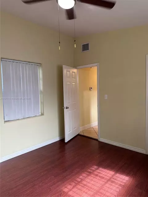 Other - 658 SE 8th Pl, Hialeah, FL 33010 photo 5 of 7