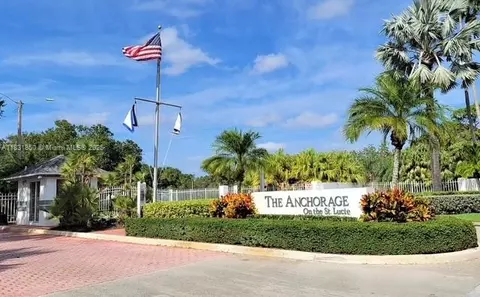 2508 SE Anchorage Cv #1, Port Saint Lucie, FL 34952