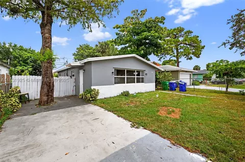 2779 NW 9th Pl, Fort Lauderdale, FL 33311