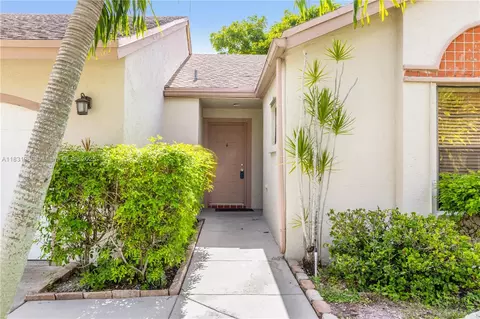 3160 NW 108th Ter, Sunrise, FL 33351