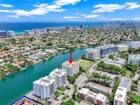 9341 E Bay Harbor Dr #3D, Bay Harbor Islands, FL 33154