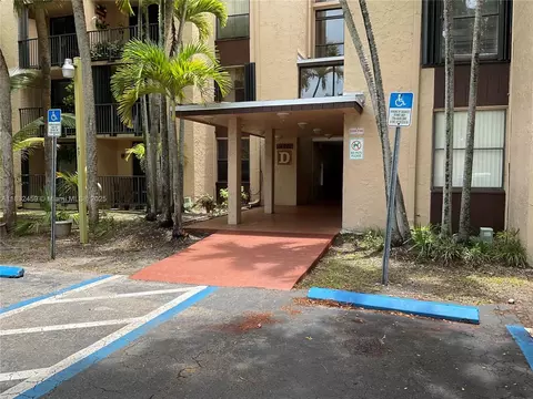 14201 N Kendall Dr #412D, Miami, FL 33186