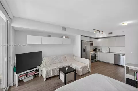 4250 Biscayne Blvd #1206, Miami, FL 33137