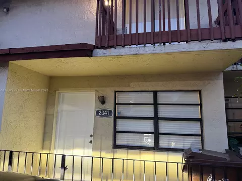 2341 W 66th Pl #103, Hialeah, FL 33016