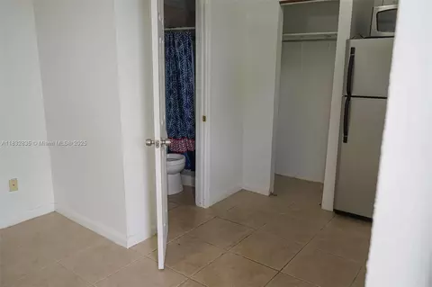Other - 961 W 53rd St, Hialeah, FL 33012 photo 7 of 11