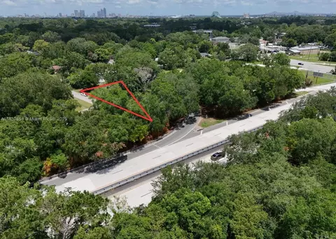 5015 Bridgewater Cir, Jacksonville, FL 32207