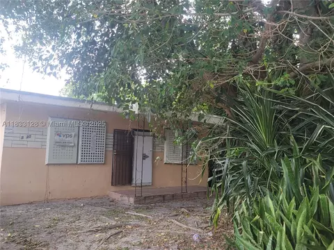 5530 NW 23rd Ave, Miami, FL 33142