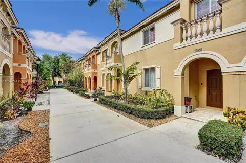 8956 SW 18th St #1106, Miramar, FL 33025