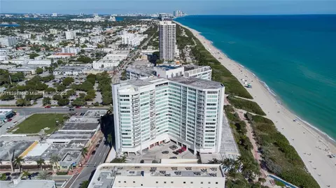 7135 Collins Ave #1836, Miami Beach, FL 33141