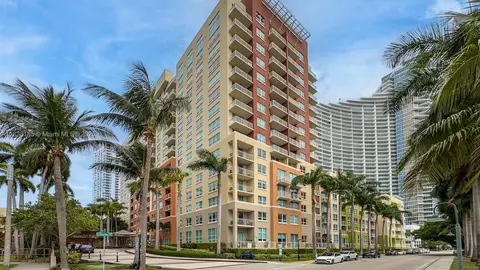 2000 N Bayshore Dr #203, Miami, FL 33137