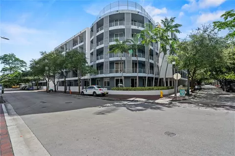 3339 Virginia #310, Coconut Grove, FL 33175
