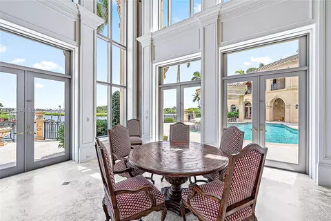 Dining - 209 Commodore Dr, Jupiter, FL 33477 photo 2 of 6