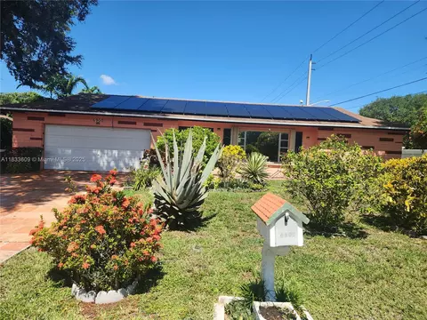 6900 NW 94th Ave, Tamarac, FL 33321