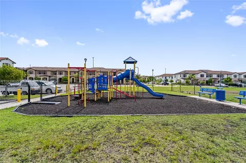 Other - 10468 W 33rd Ln, Hialeah, FL 33018 photo 24 of 37