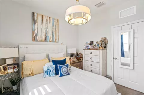 Bedroom - 10468 W 33rd Ln, Hialeah, FL 33018 photo 8 of 8