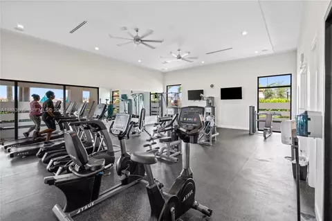 Other - 10468 W 33rd Ln, Hialeah, FL 33018 photo 30 of 37