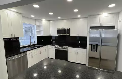 1020 Meridian Ave #201, Miami Beach, FL 33139