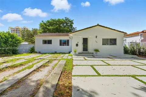 104 SW 40th Ave, Miami, FL 33134