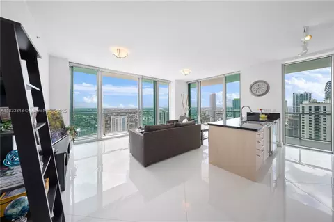 79 SW 12th St #3812S, Miami, FL 33130