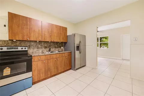 145 NW 119th St, North Miami, FL 33168