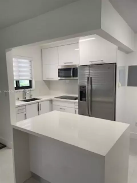 2930 Day Ave #N104, Miami, FL 33133