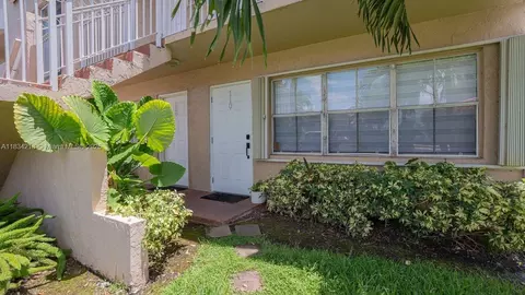 8580 NW 6th Ln #6-110, Miami, FL 33126