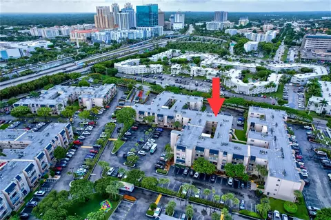 7745 SW 86th St #D-222, Miami, FL 33143