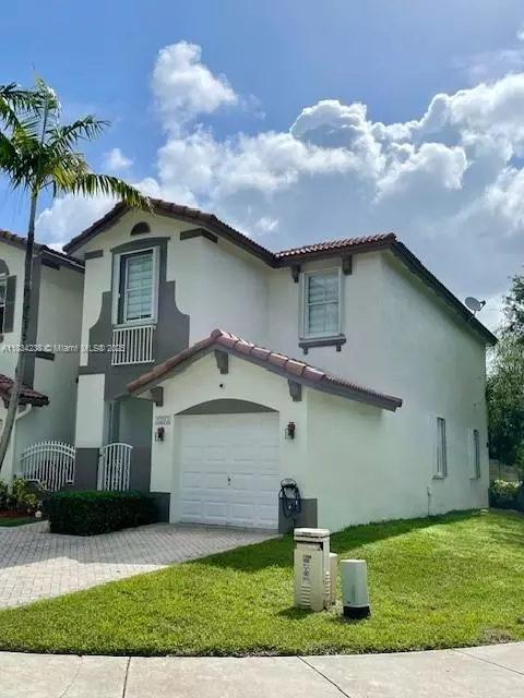 6293 SW 165th Ave, Miami, FL 33193