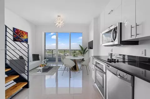 60 SW 13th St #1805, Miami, FL 33130