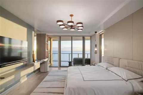 Bedroom - 1116 N Ocean Blvd #1501, Pompano Beach, FL 33062 photo 2 of 20