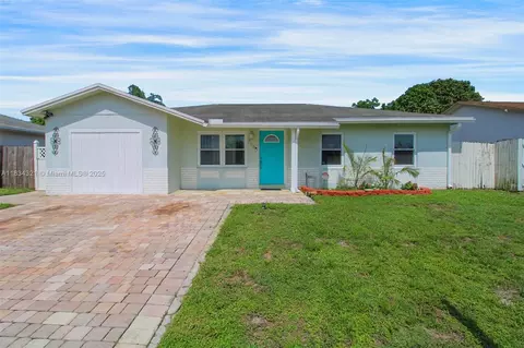 960 SW 83rd Ave, North Lauderdale, FL 33068