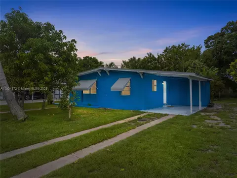 2107 Golfview Ct, Fort Pierce, FL 34950