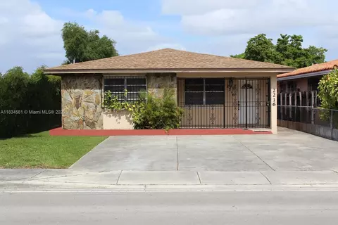2216 SW 62nd Ave, Miami, FL 33155