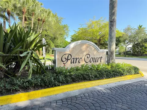 945 NW 92nd Ter #C1L, Plantation, FL 33324