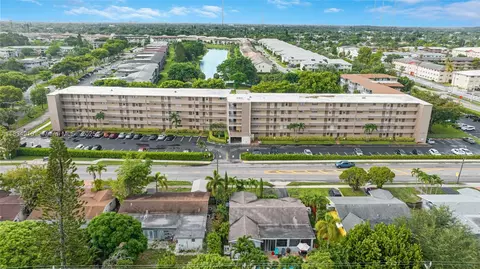 5100 Washington St #211, Hollywood, FL 33021