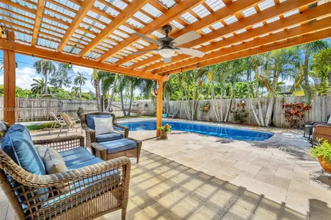 1533 Shenandoah St, Hollywood, FL 33020
