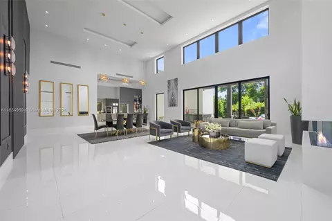 11350 NW 8th St, Plantation, FL 33325