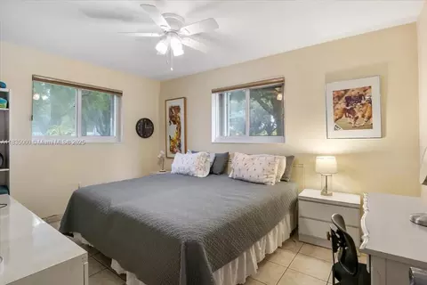 14181 Leaning Pine Dr, Miami Lakes, FL 33014 photo 14