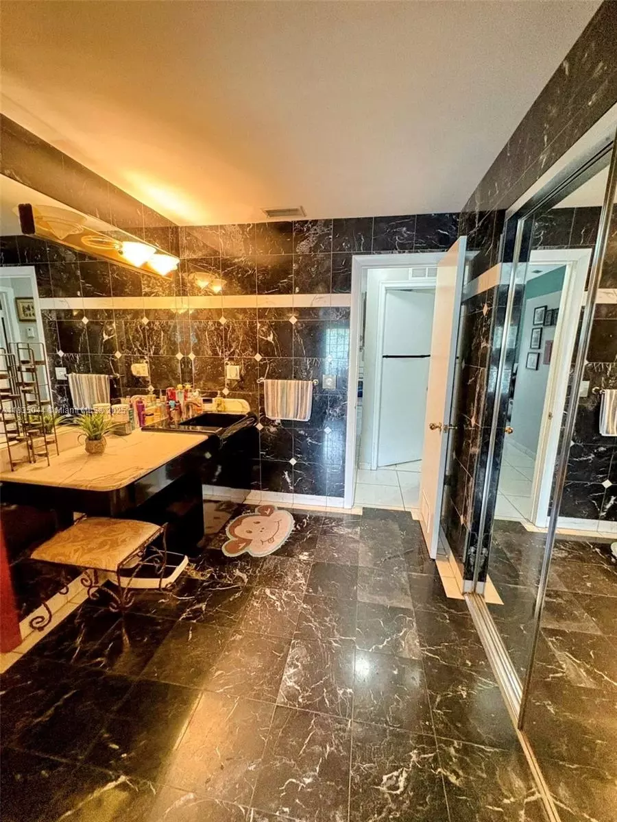 Bath - 11920 SW 132nd Ave, Miami, FL 33186 photo 2 of 6