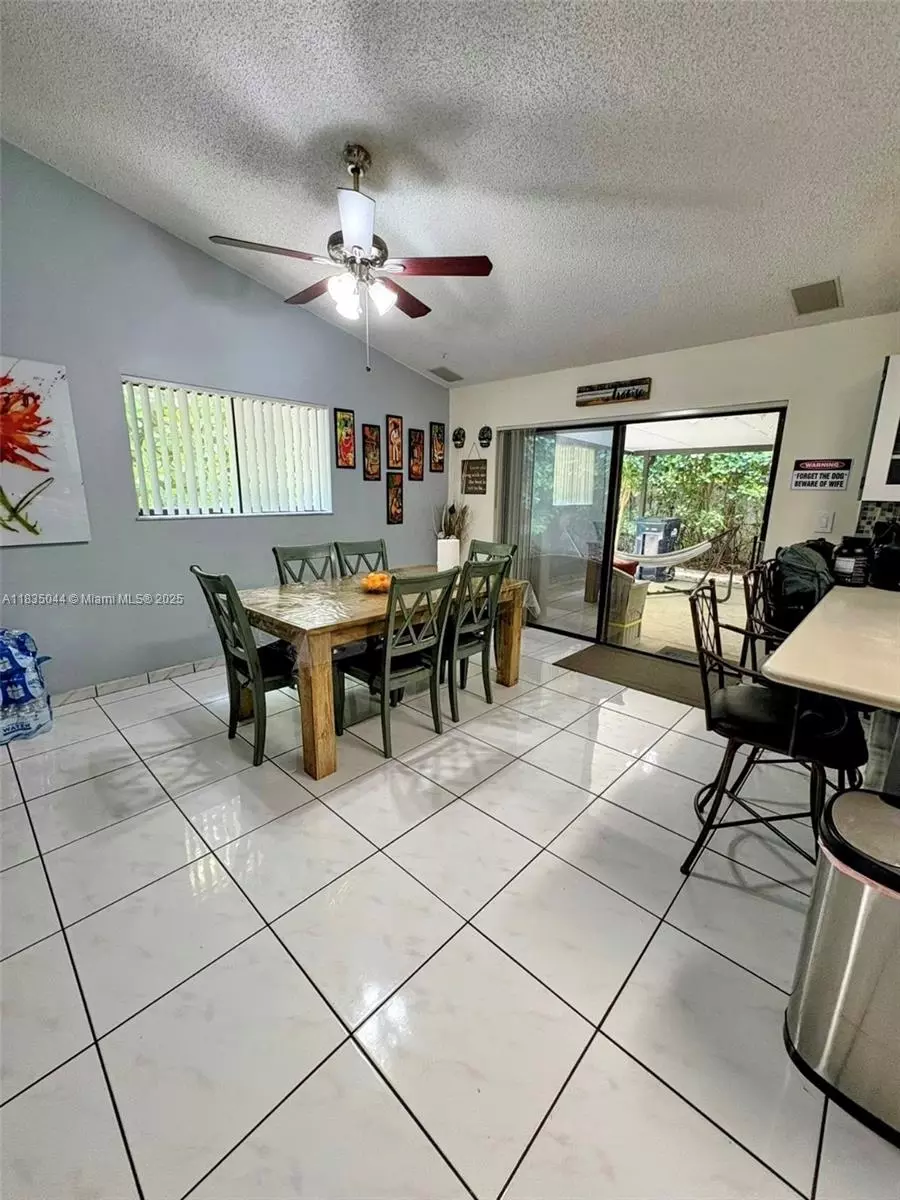 Dining - 11920 SW 132nd Ave, Miami, FL 33186 photo 1 of 3