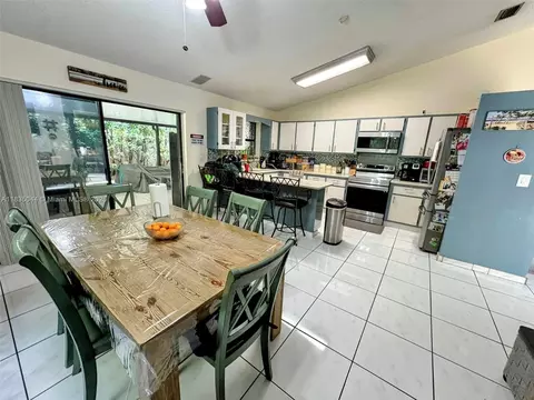 Kitchen - 11920 SW 132nd Ave, Miami, FL 33186 photo 1 of 2