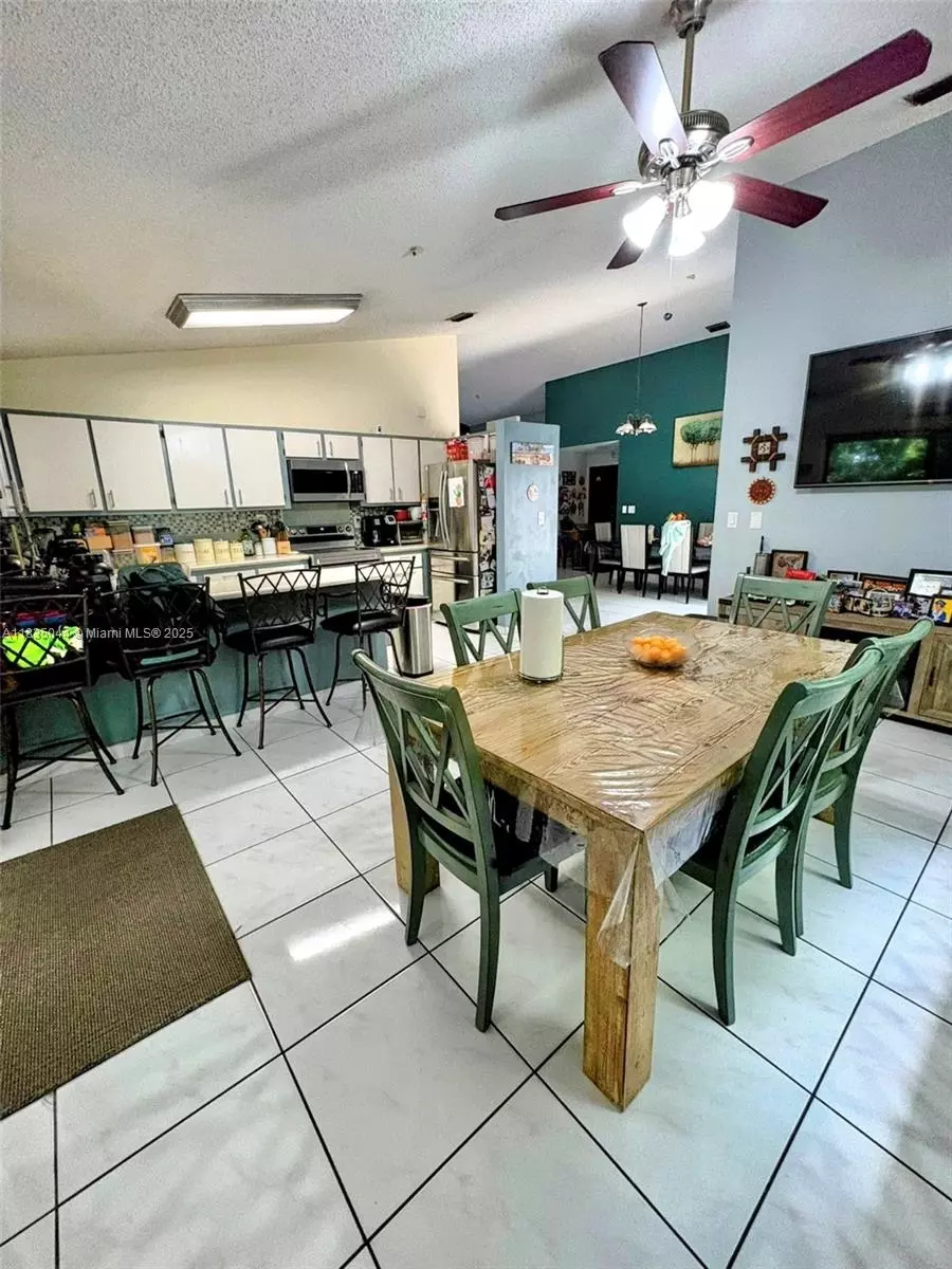 Kitchen - 11920 SW 132nd Ave, Miami, FL 33186 photo 2 of 2