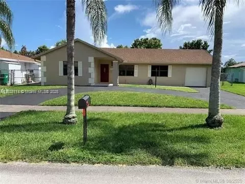 12600 SW 10th Ct, Davie, FL 33325