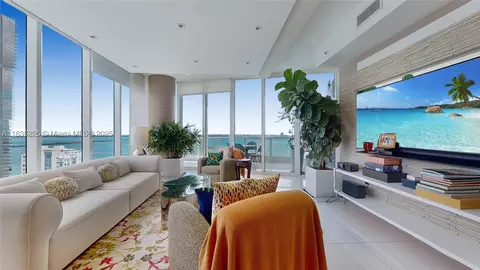 2020 N Bayshore Dr #2801, Miami, FL 33137