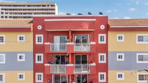 21 E 3rd St #406, Hialeah, FL 33010 photo 22