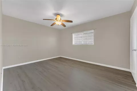 21 E 3rd St #406, Hialeah, FL 33010 photo 15