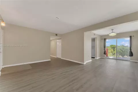21 E 3rd St #406, Hialeah, FL 33010 photo 5