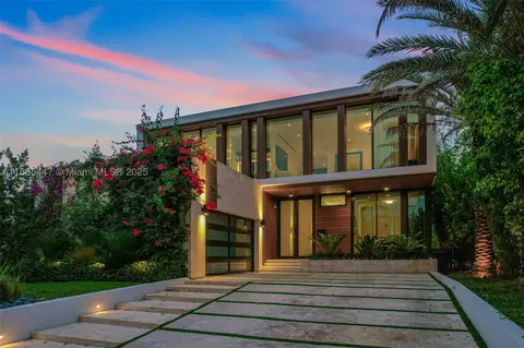 2355 Meridian Ave, Miami Beach, FL 33140